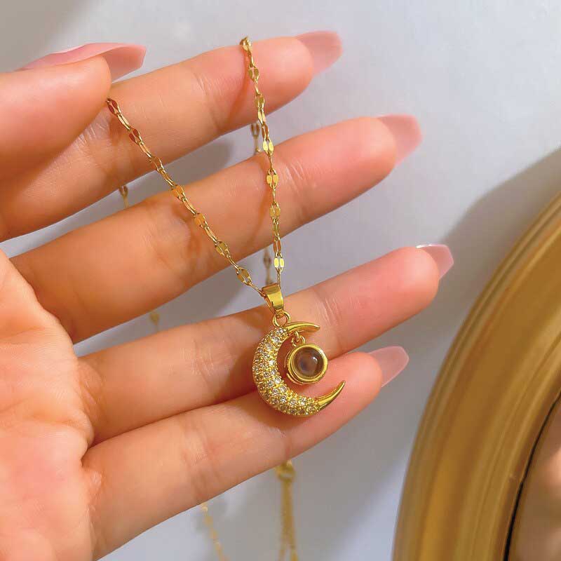 Collar proyector "Te amo" en 100 idiomas distintos